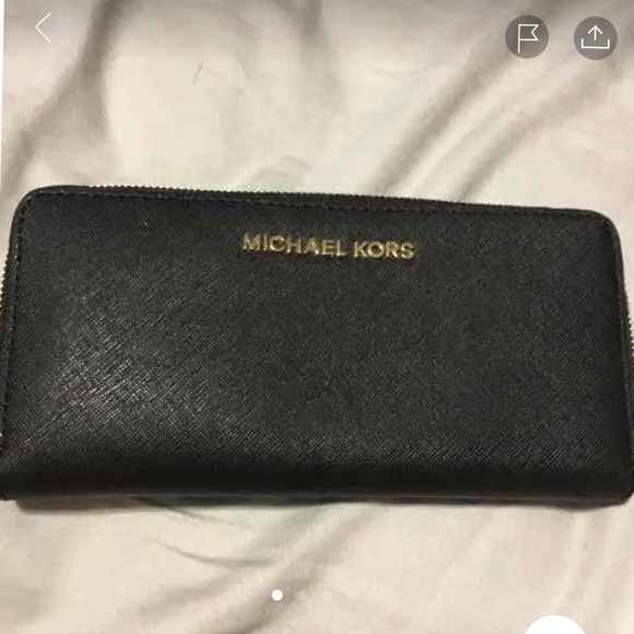 Michael Kors Handbags - Michael Kors Wallet Michael Kors Handbags - Michael Kors Wallet